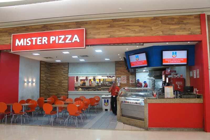 Mister Pizza Midway Mall